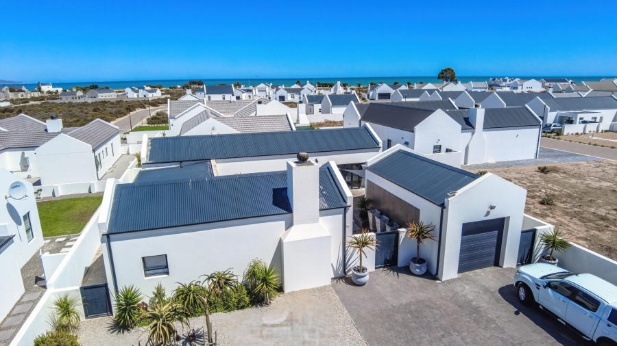 To Let 3 Bedroom Property for Rent in Atlantic Sands Private Estate Western Cape